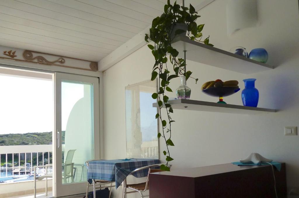 Domo Sul Porto Bed and Breakfast Stintino Eksteriør billede